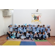 Los más pequeños celebraron el DIA DE LA BANDERA
